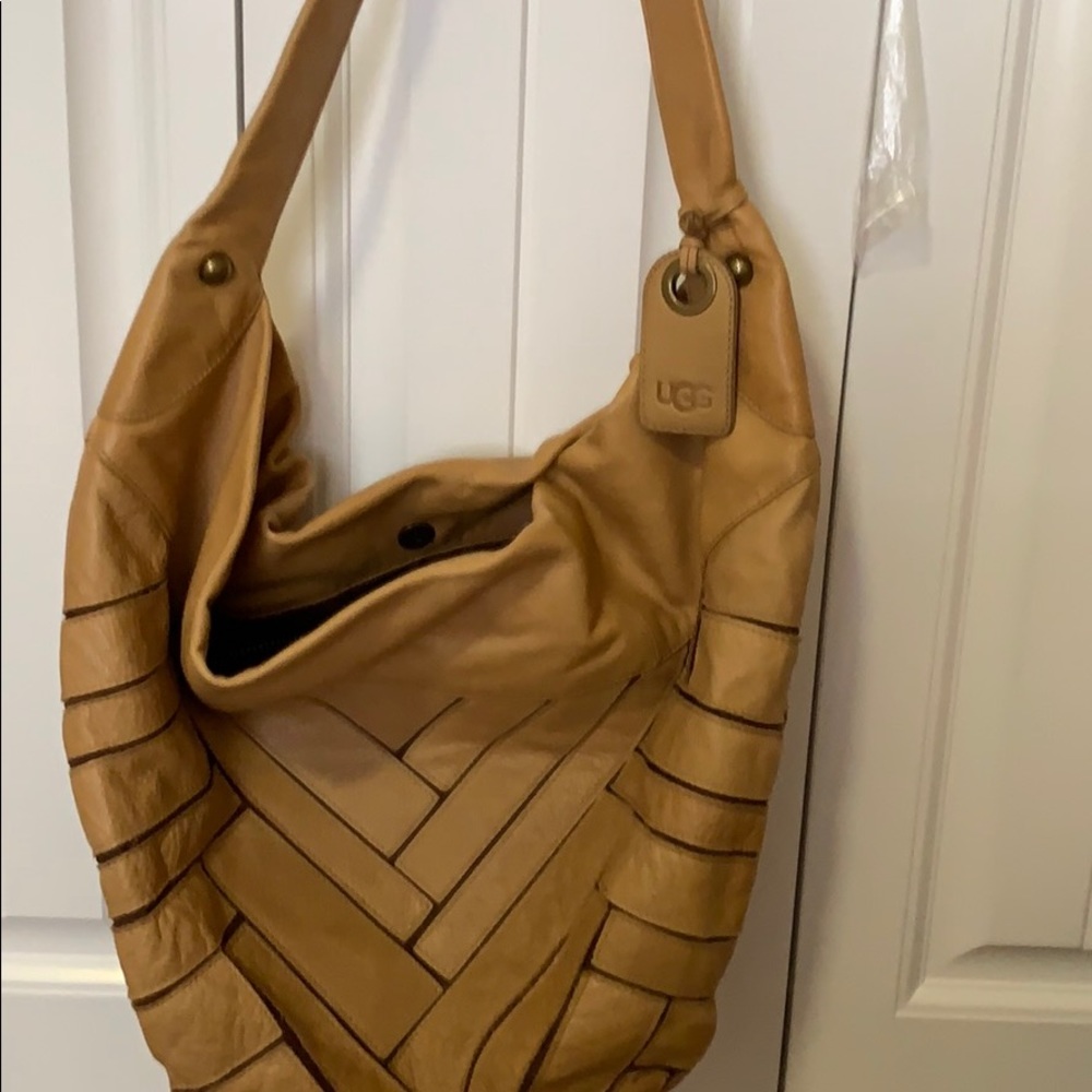 Item # A33 - AUTHENTIC UGG SHOULDER BAG